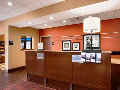 Hampton Inn Магнолия Экстерьер фото